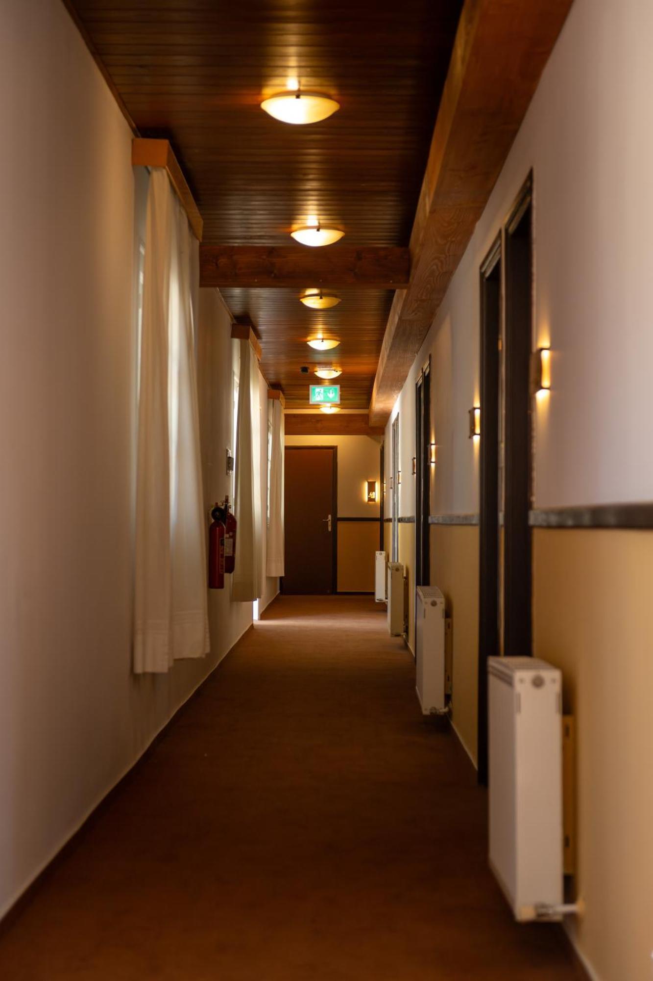 New Helvetia Hotel Platres Exterior photo